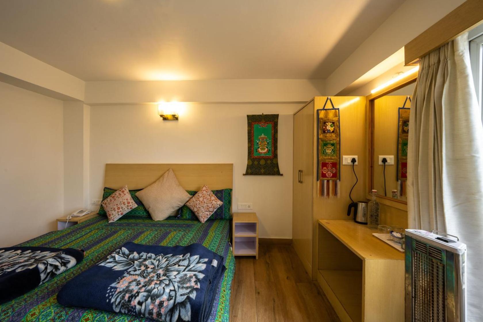 Jispa Gemoor Khar- Manor House B&B 외부 사진